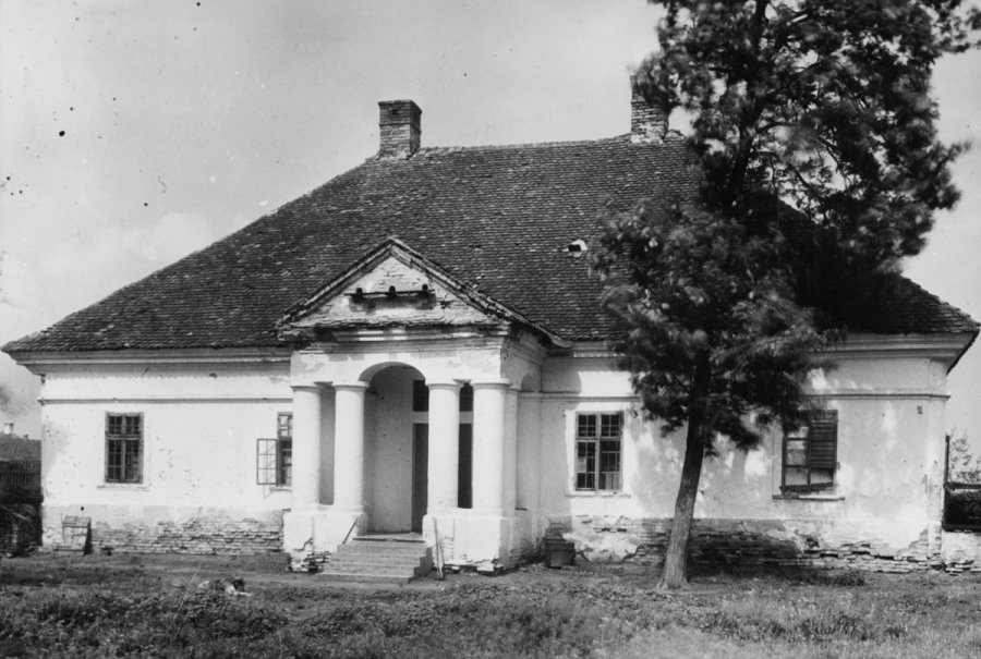 Vigyázó kúria